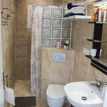 Apartment Gloria