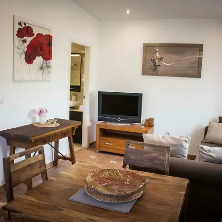 Gloria Apartment
